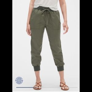 Gap Pants NWT
